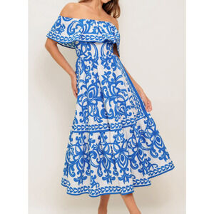 Flying Tomato Blue & White Floral Print Off the Shoulder Midi Dress Medium